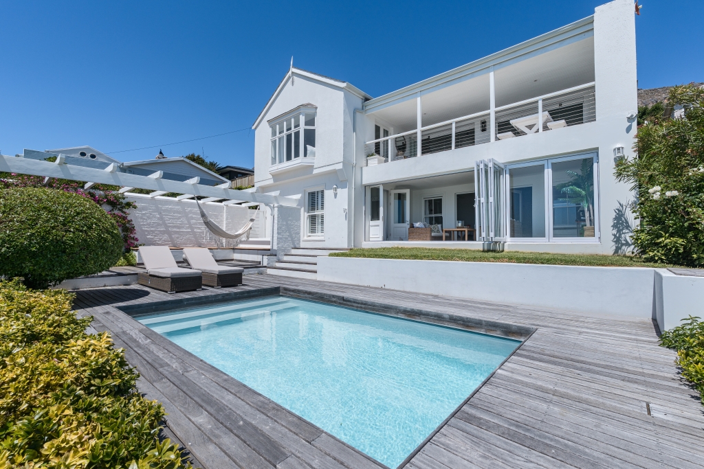 Picture Idea: Summer House Simonstown