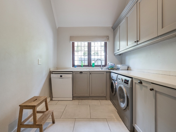 015-2026 AS Cork Oak Lodge