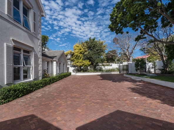 042 Mount Beau AS 2026