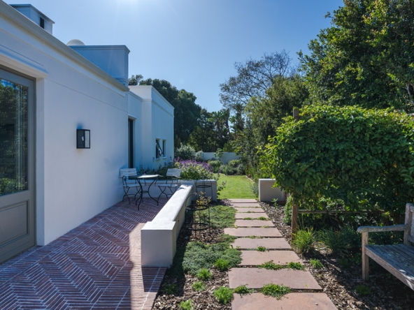 049 Balmoral Cottage AS 2024
