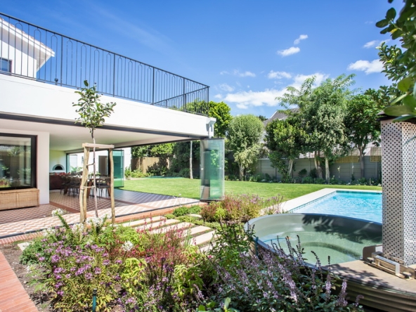 102 Colour Play AS 2026